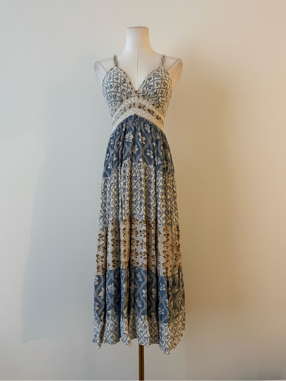 Angie Boho Floral Tiered Midi Dress Size Small Cottage Core Soft Girl Flowy Soft